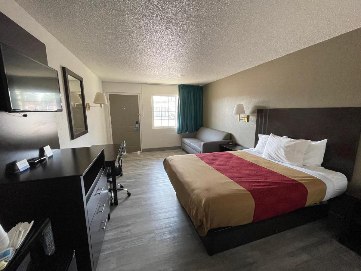 Motel 6 Hermiston Or Umatilla Exteriör bild