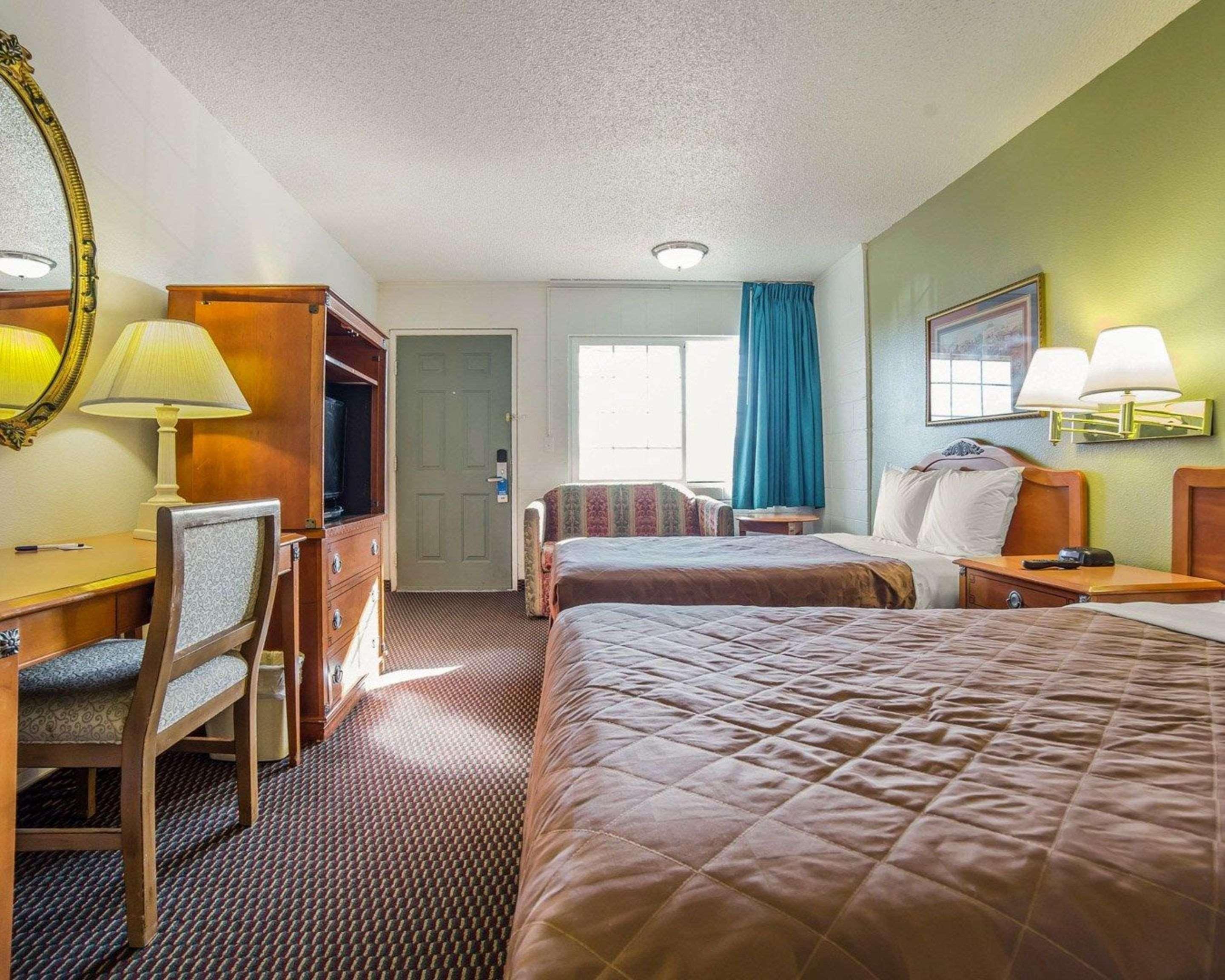 Motel 6 Hermiston Or Umatilla Exteriör bild