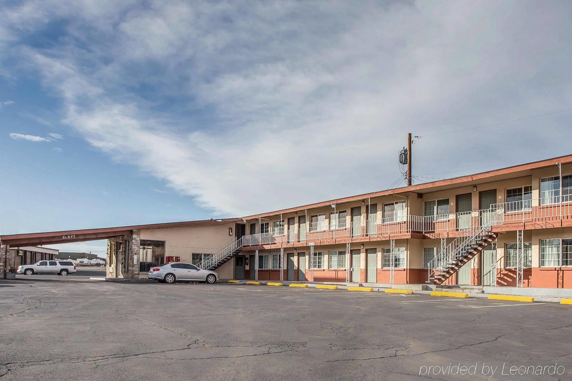 Motel 6 Hermiston Or Umatilla Exteriör bild