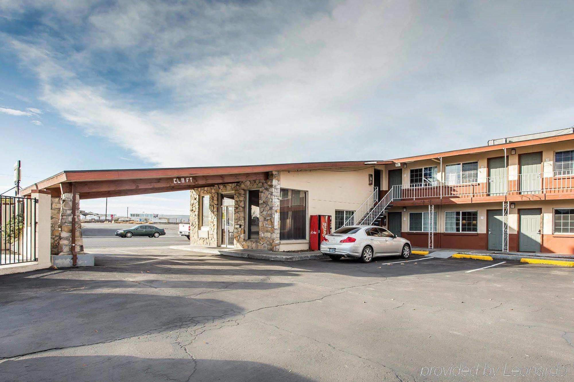Motel 6 Hermiston Or Umatilla Exteriör bild